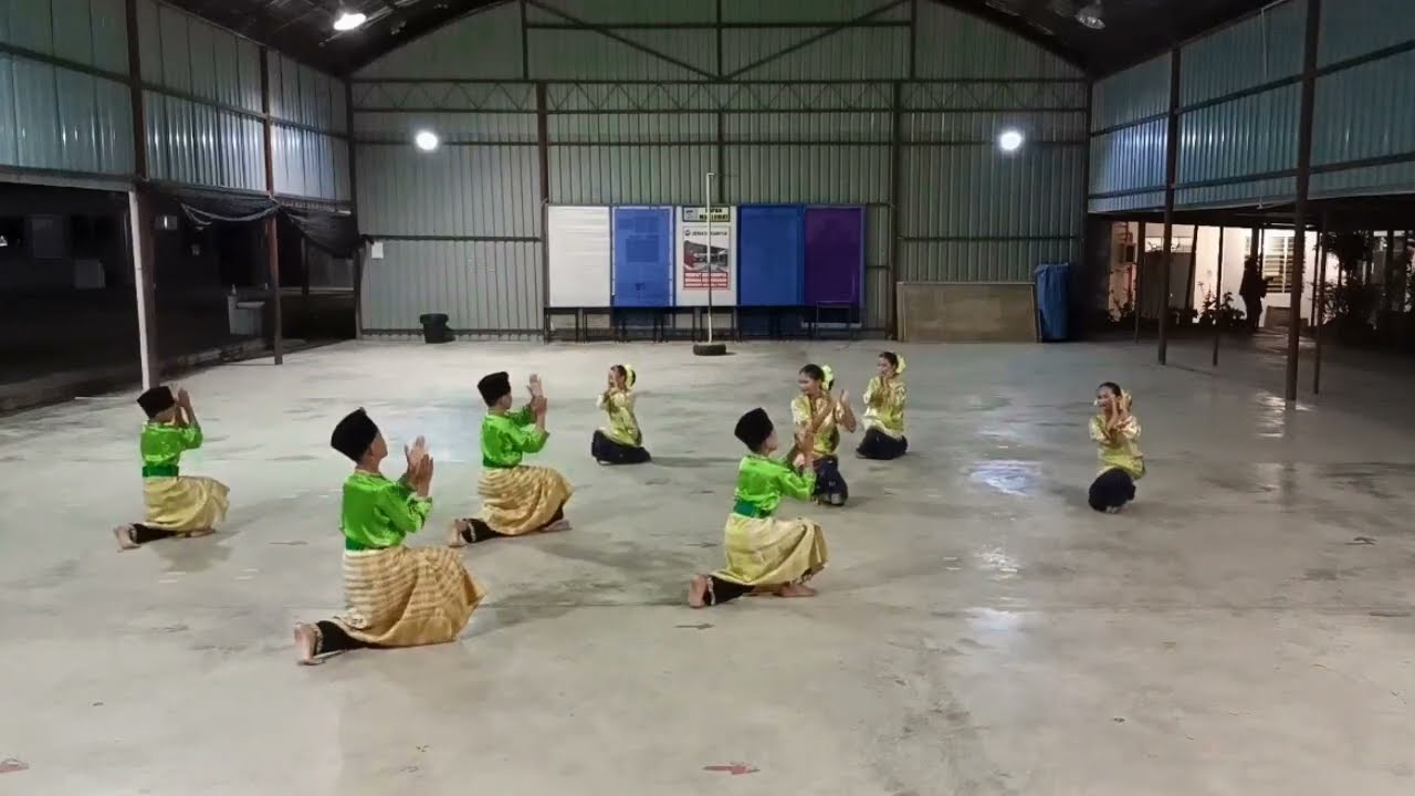 SK Kiawayan, Tambunan | Tarian Rampaian Tradisional Melayu - FASUS 2023 (TARIAN SR)