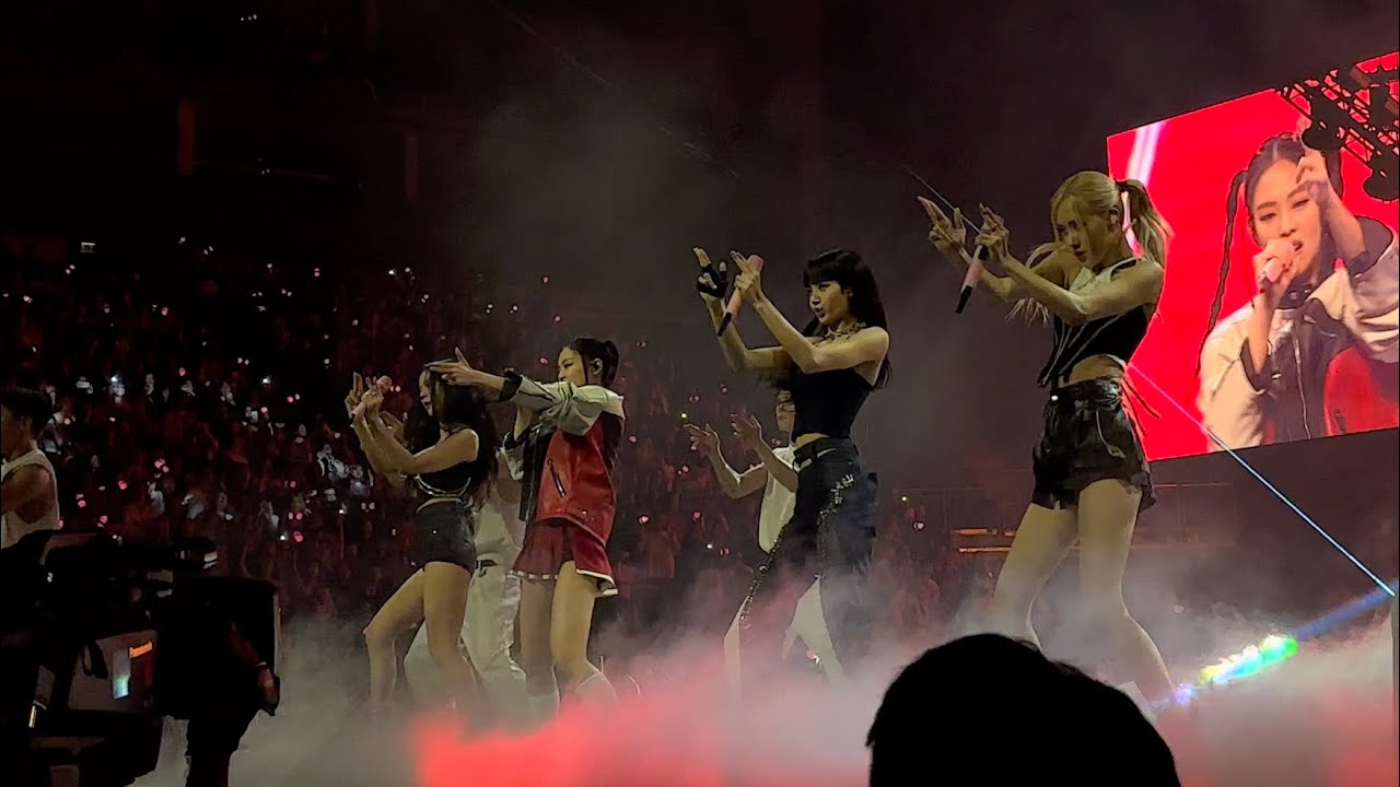 Blackpink @ London O2 Day 1 ( Shut Down, Typa Girl, DDU-DU DDU-DU, Forever Young )