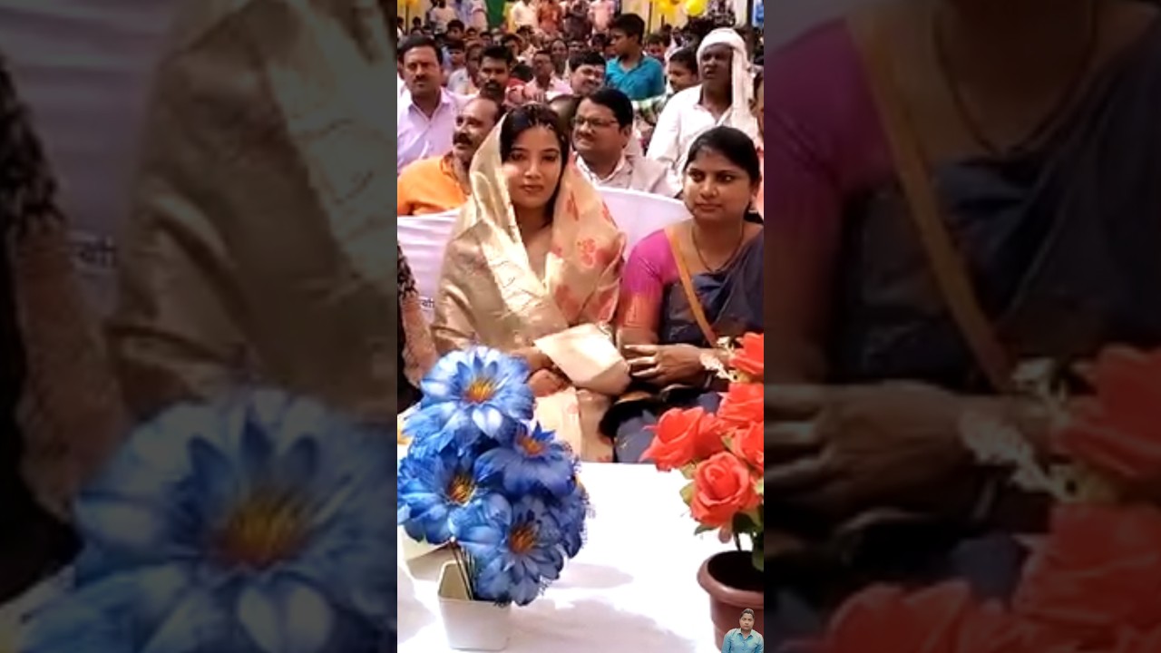 Pawan Singh मंच पर ऐसा dance kiye Jyoti Singh मुस्कुराने लगी  #pawansingh #pawan