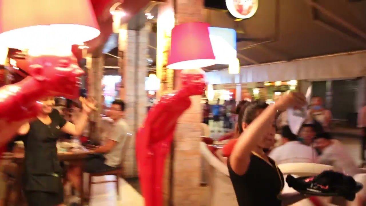 $100 Tomb Raider Cocktail, Red Piano, Siem Reap Cambodia