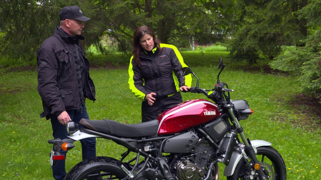 Дорожный тест Yamaha XSR700