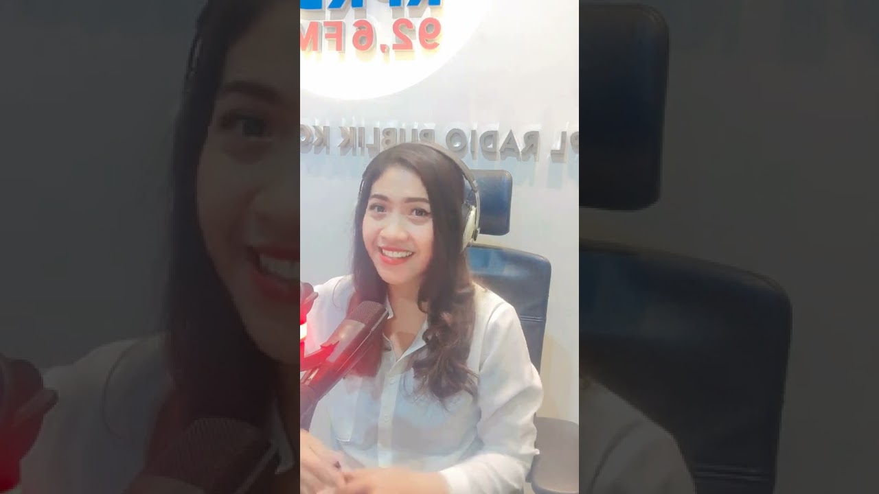 contoh opening siaran radio
