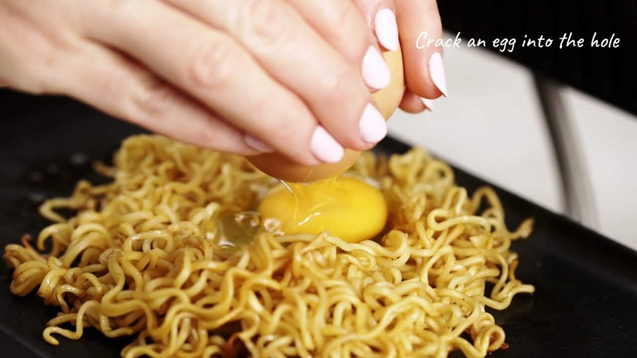 Cheesy Mi Goreng toastie recipe | Caf&eacute; Style Sandwich Press & Grill | Sunbeam