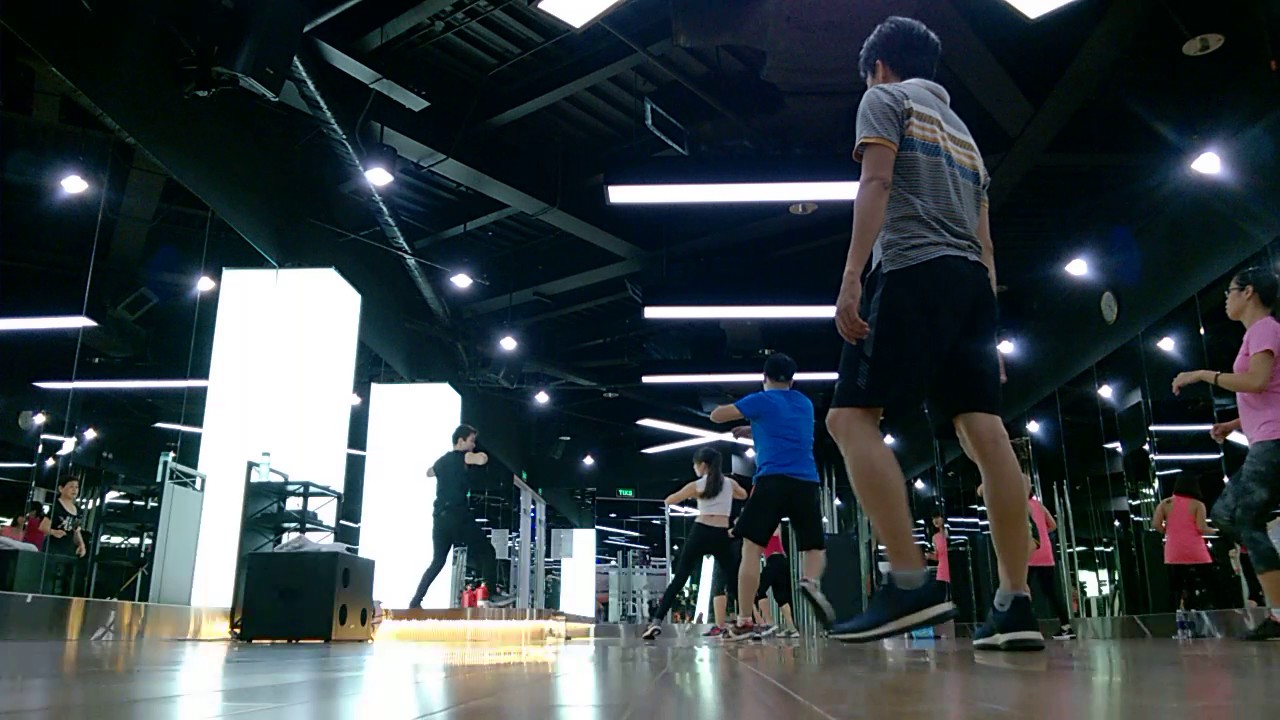 body jam 79 California Go Vap Sai Gon VN