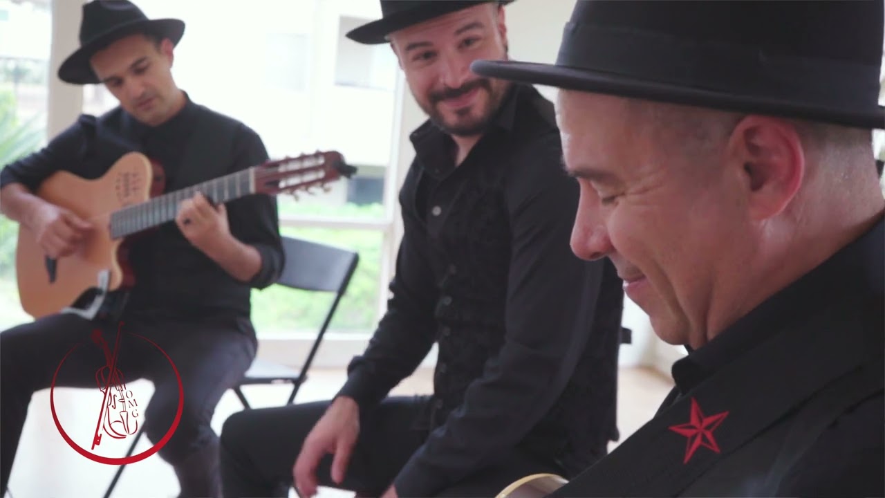 OMG: Spanish/Latin Trio (Besame Mucho)
