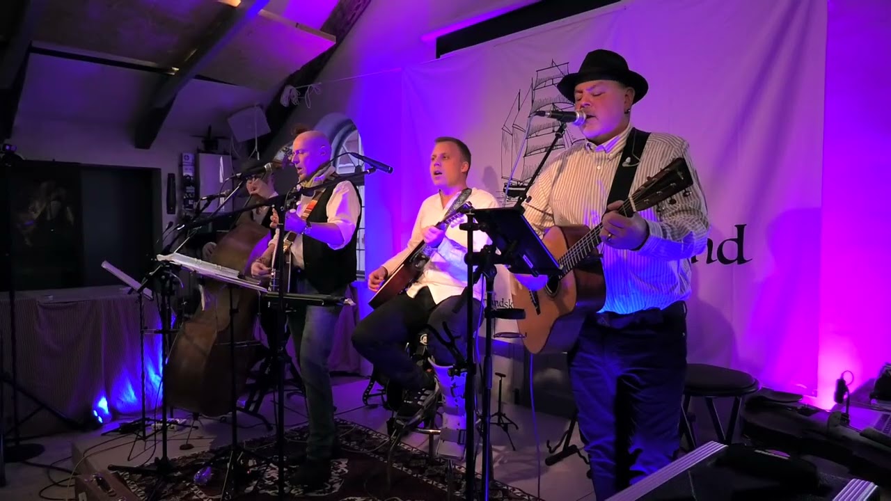 I Wish I Was in England - Live in Mölle