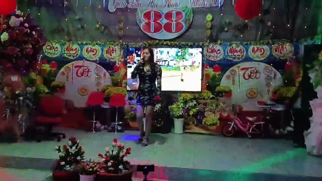 Em phúc Giao lưu âm nhạc 88 mở cửa từ 6h sáng đến 22 h hàng ngày . tại ấp bình hòa xã Xuân Phú 