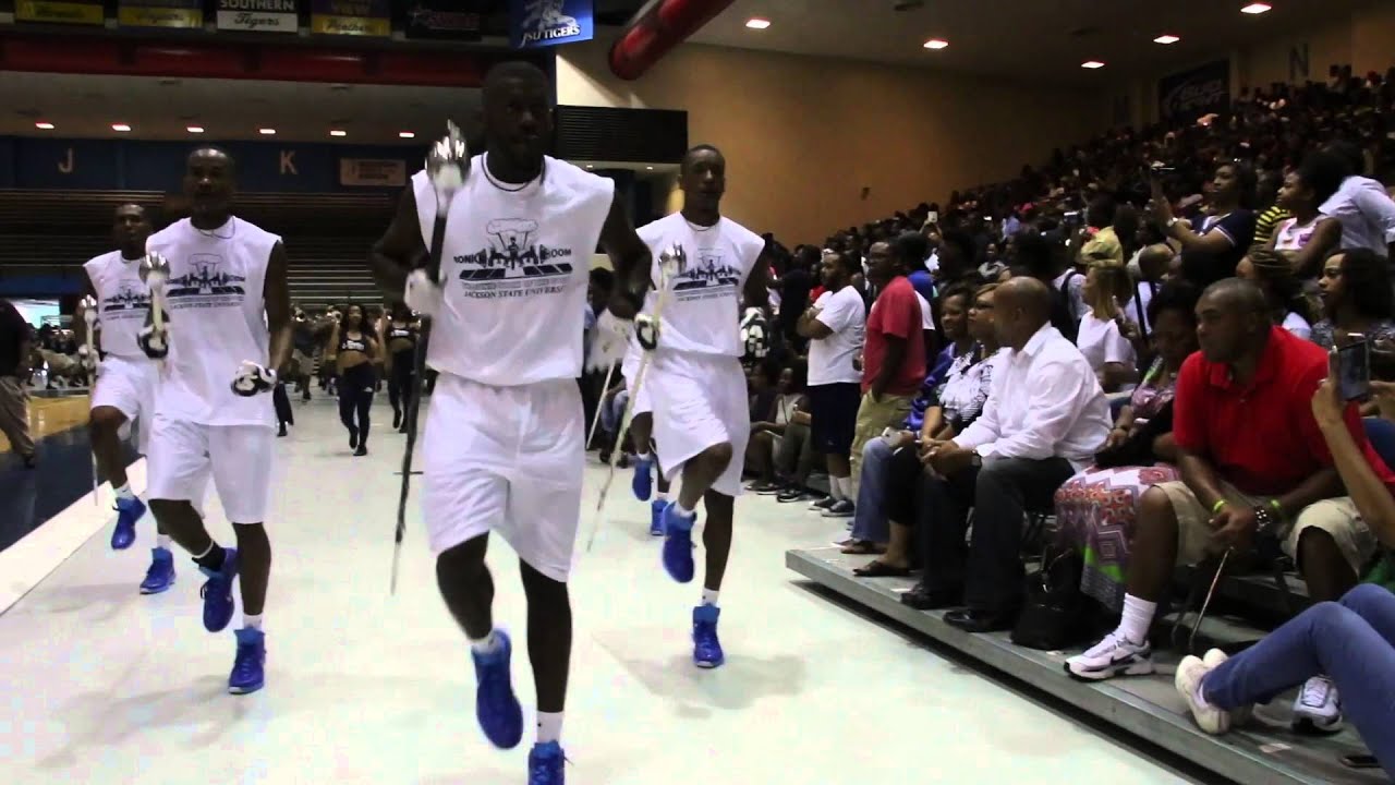 #THEE MERGE 2015 Upperclassmen Marching In