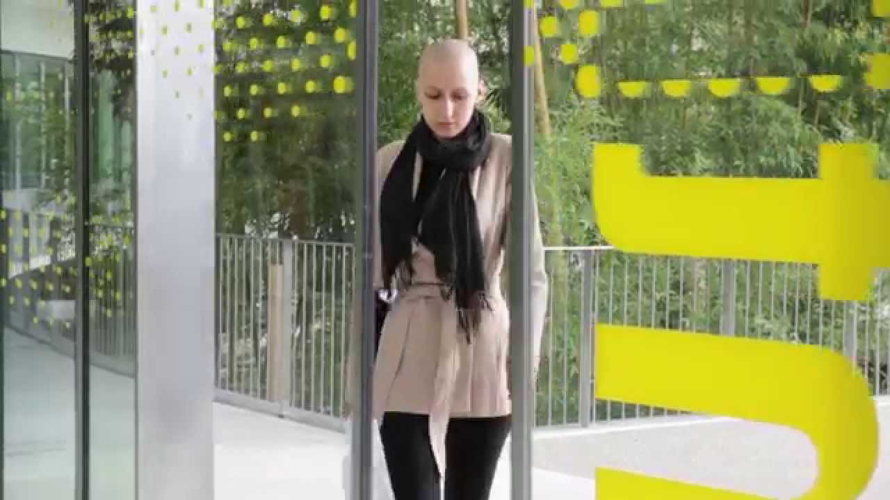 TAYLOR SWIFT-SHAKE IT OFF-Fighting cancer cover-SHAVE IT OFF-MARINE DE NICOLA (MoMo)