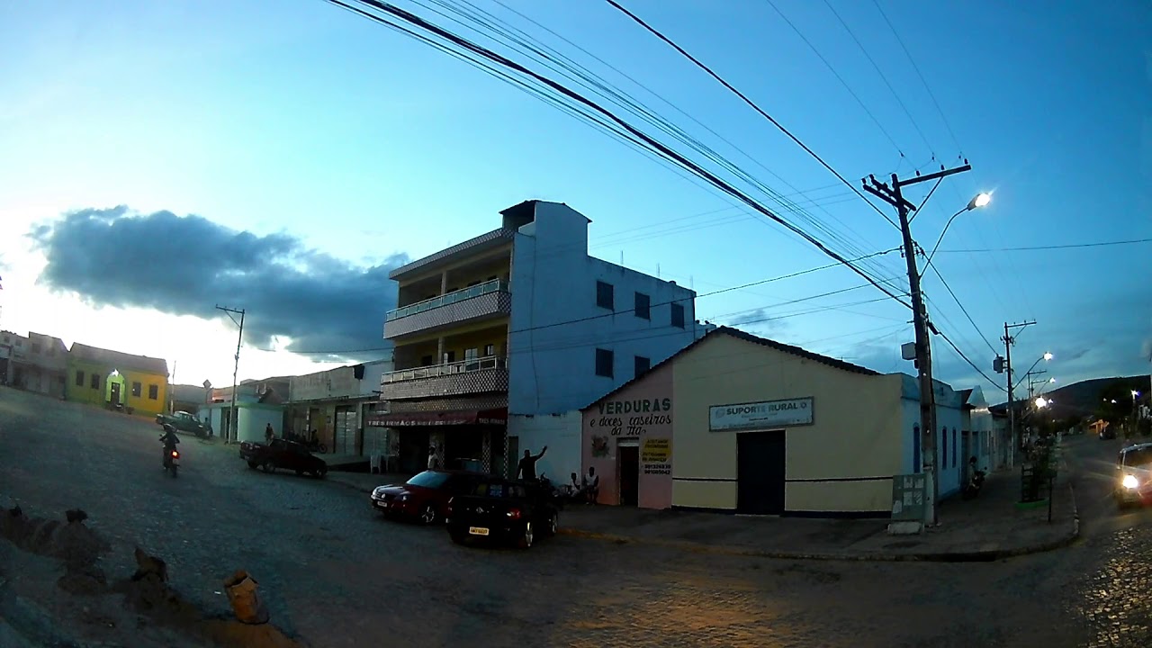 ITUAÇU BAHIA CIDADE HISTÓRICA AOS PÉS DA CHAPADA DIAMANTINA LUGAR DE GRUTAS E CACHOEIRAS #chapada