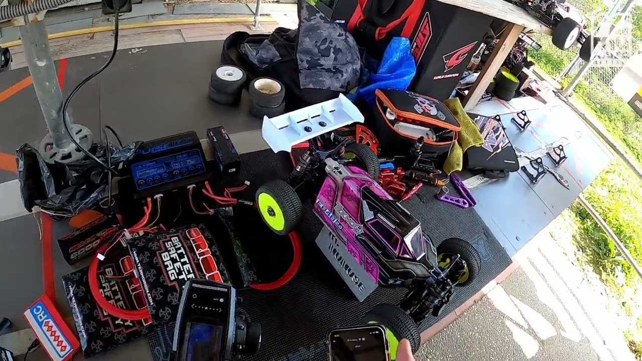 Essai Du Tekno RC EB48 2 0 buggy brushless