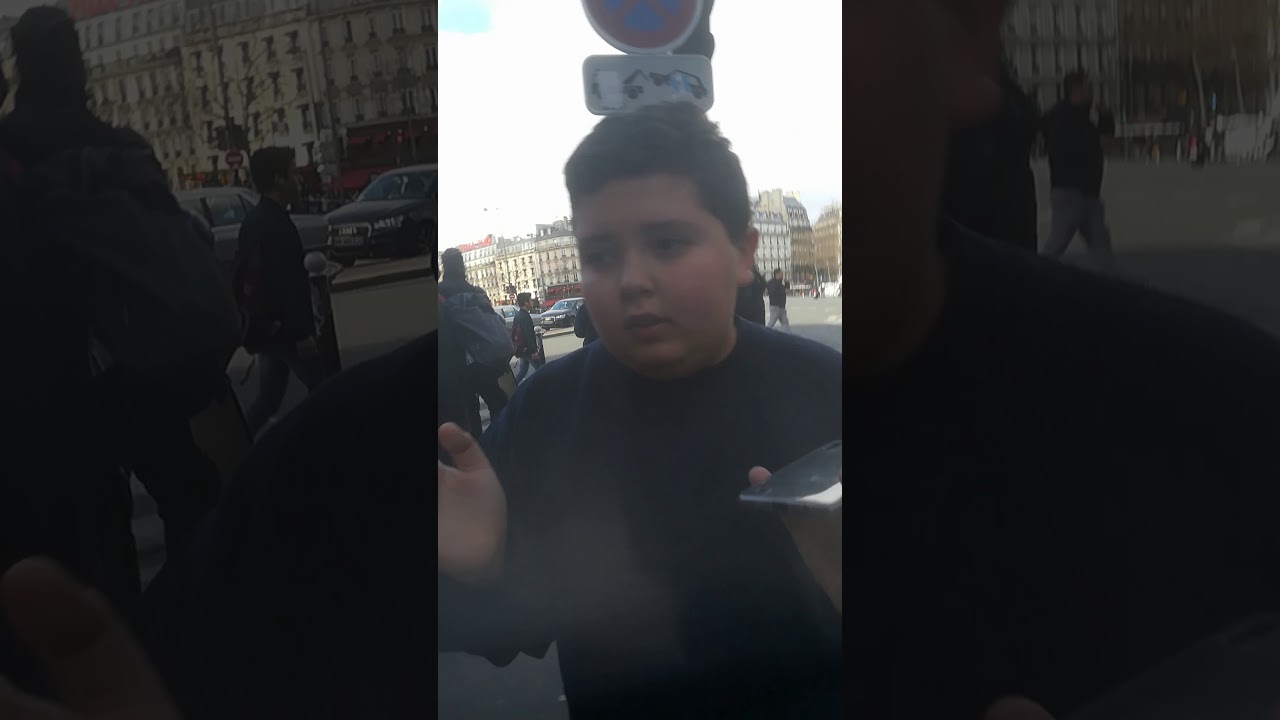 🔴 CE JEUNE RAPPEUR SE FAIT CONTRÔLER PAR LES POLICIER EN PLEIN FREESTYLE !! 😱 😱