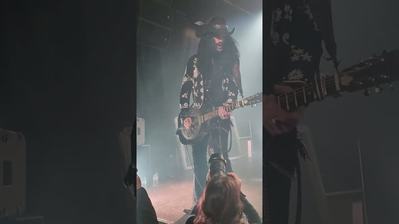 ERIC SARDINAS -How many more years- Midnight Junction tour 