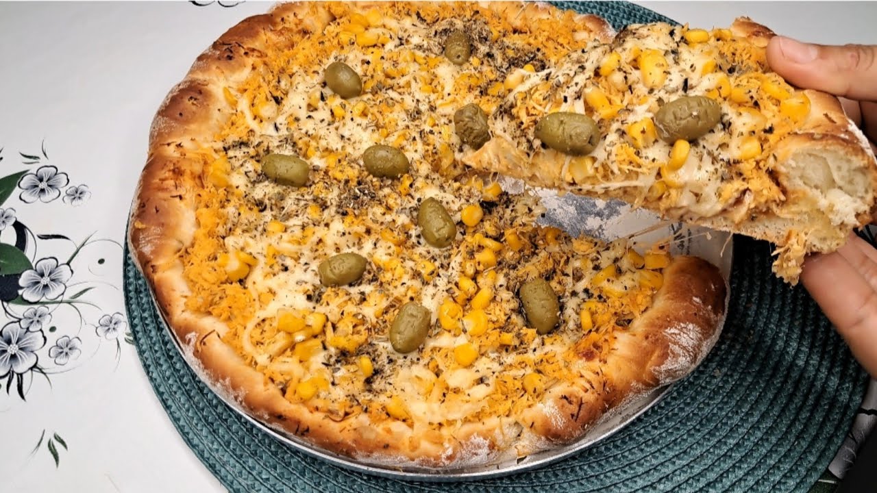 Como fazer PIZZA DE FRANGO|| MUITO SABOROSA 