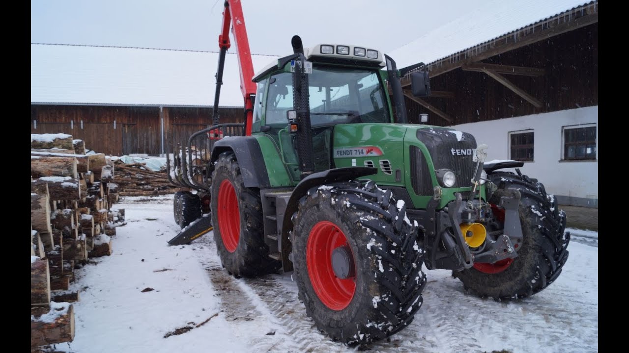 Fendt 714 Vario TMS mit Stepa Rückewagen
