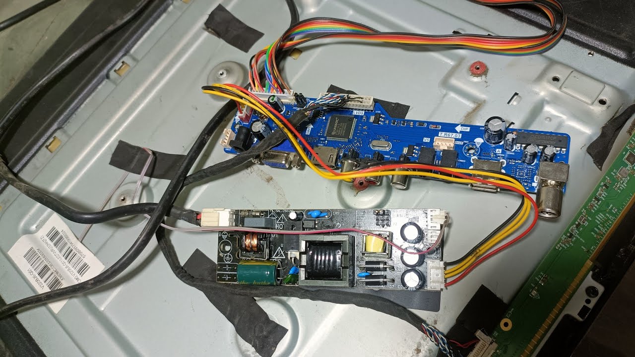 How to install universal mother bord in  videocon 32 