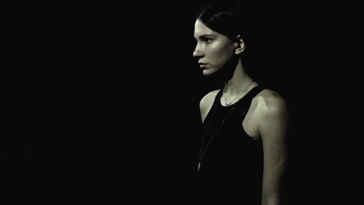 Sara Renar - Notturno