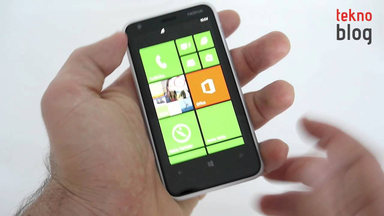 Nokia Lumia 620 İncelemesi