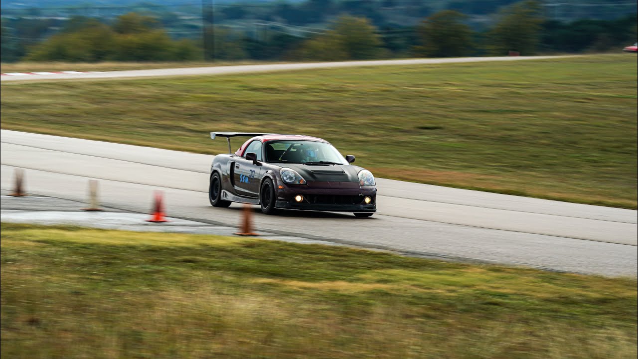 ECR 2.7 CCW - 2:08.6 - Toyota MRS - SCCA Time Trial
