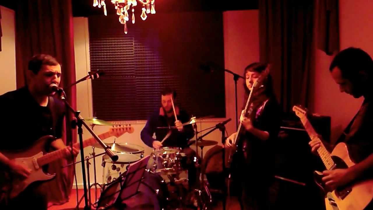 Las habladurías del mundo (Cover)
