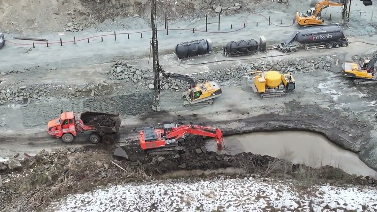Drone, the old story, masses moved. 3 drill rigs in place. Text below.
