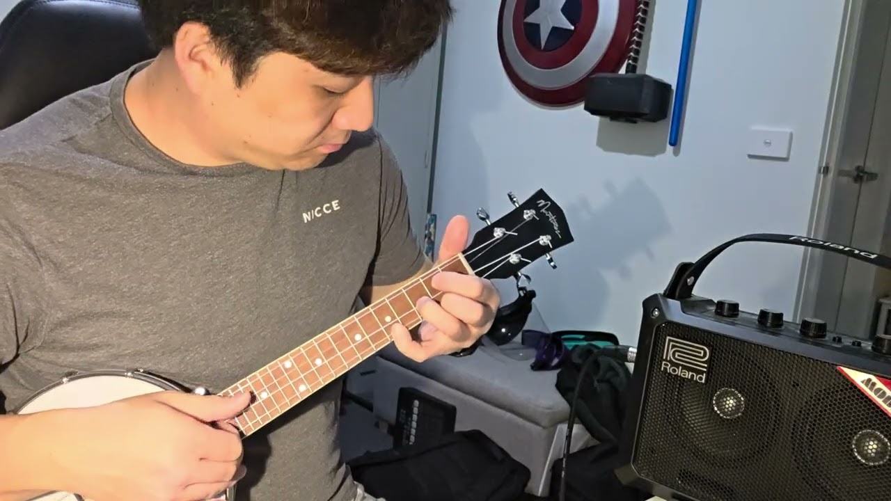 Banjo Ukulele permanent pickup installed (KNA BP-1)