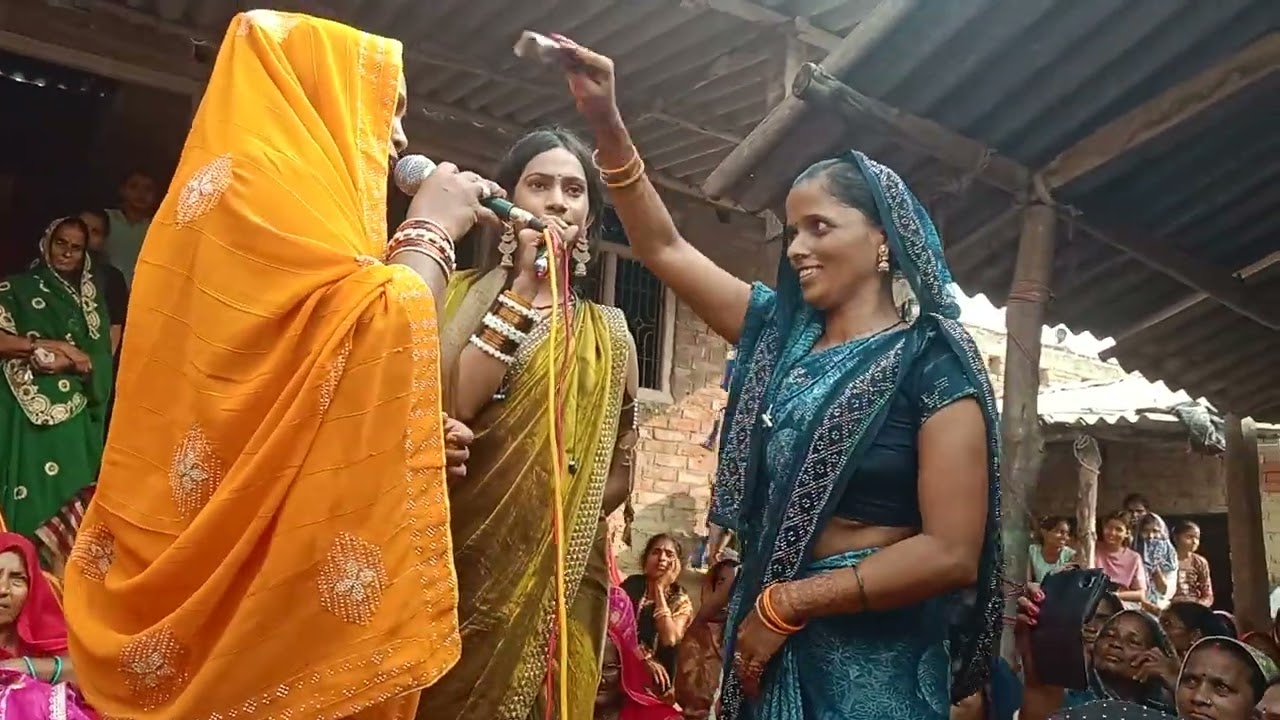 मंजू मोहिनी के संग में खुशबू रानी ने क्या सुपर गाना गया