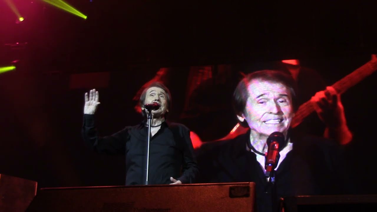 MAS CANCIONES DE RAPHAEL  DE SU PRIMER CONCIERTO EN EL AUDITORIO FIBES DE SEVILLA EL 24 DE NOV. 2022