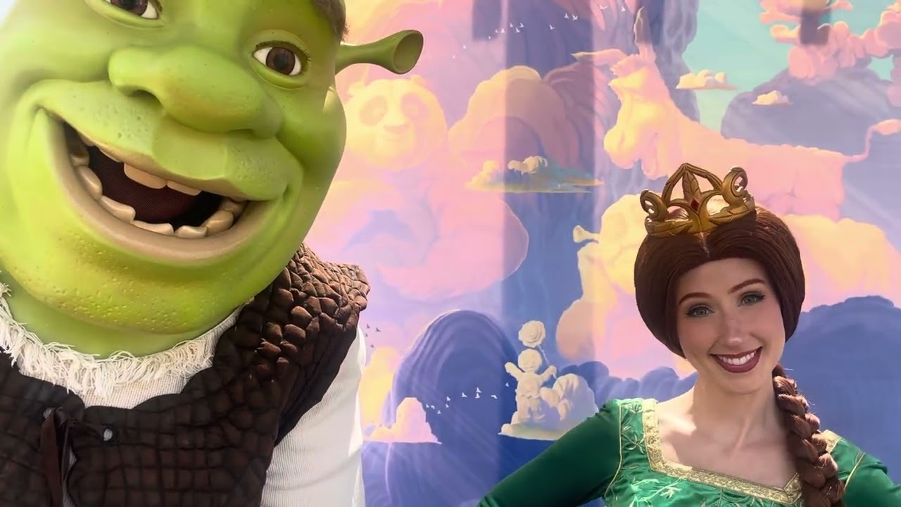 Shrek and Fiona Get Introduced to FNAF