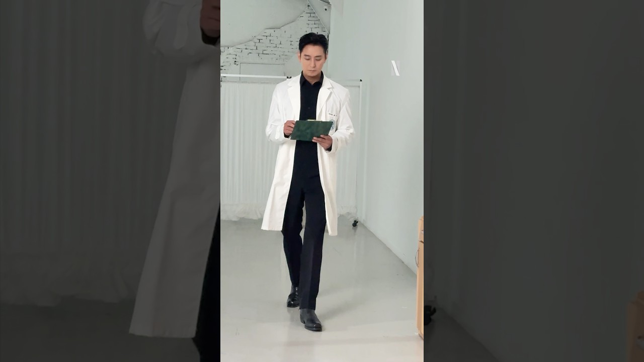 Sir, you dropped your kid #TheTraumaCodeHeroesOnCall #JuJihoon #ChooYoungwoo #Netflix