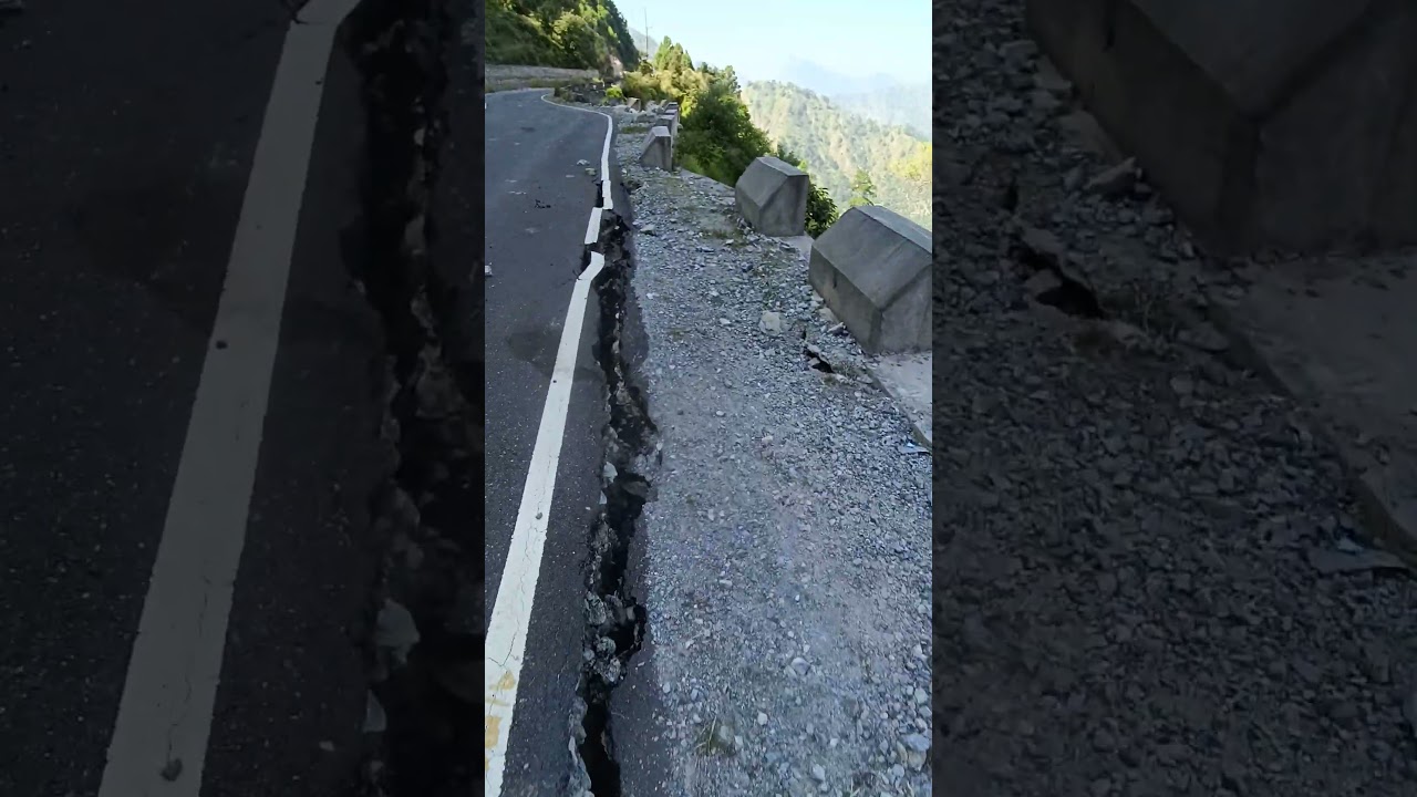 ROAD DAMAGE IN HEAVY RAIN #road #damagerepair #damage