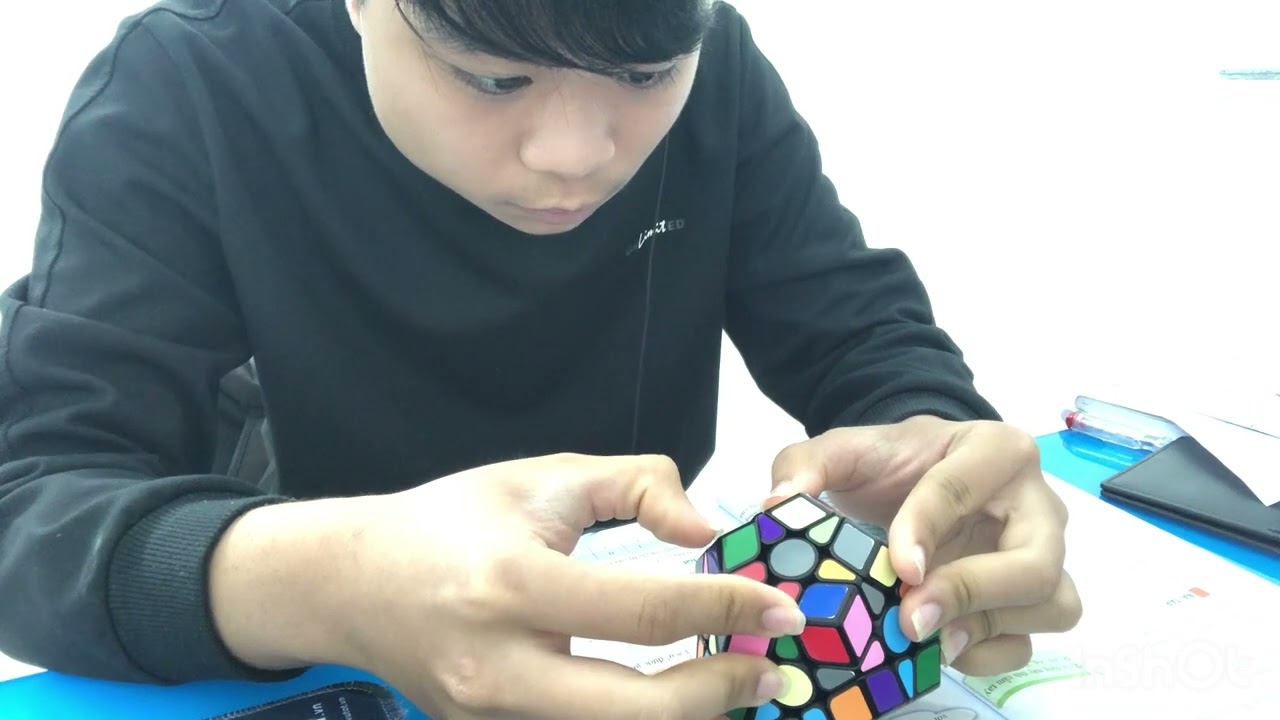 Giải rubik megamin