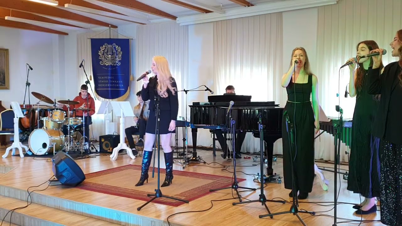 25.04.29 (I DALIS) Jazz vokalistų koncertas