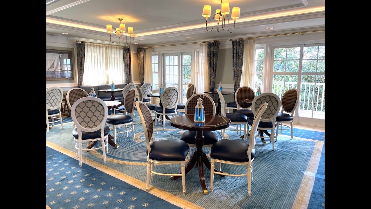 Tour Disney's Yacht Club Resort Regatta Club Lounge
