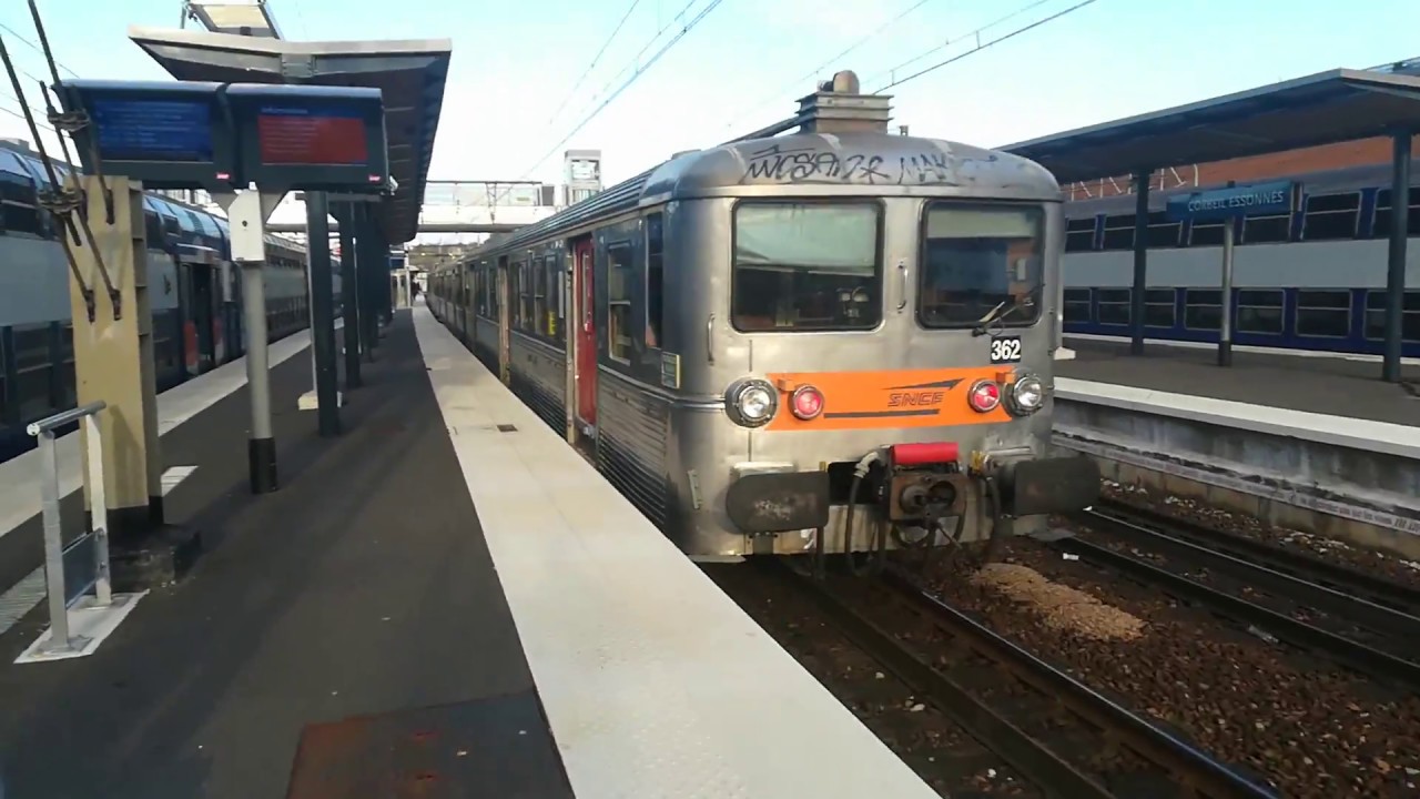 RER D Z5300 à / at Corbeil-Essonnes