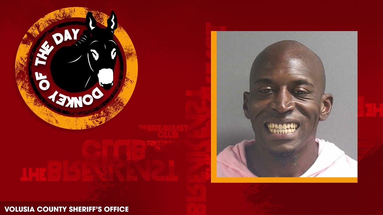 Naked Florida Man Armed With A Machete Arrested After Trying To Steal Someones Clothes