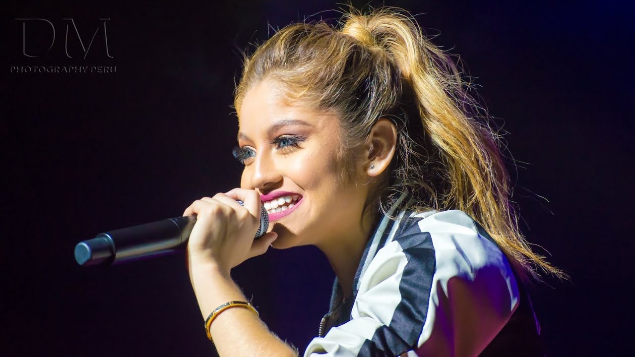 Karol Sevilla | Nada de Esto Fue Un Error y Corre I #KarolFanExperience