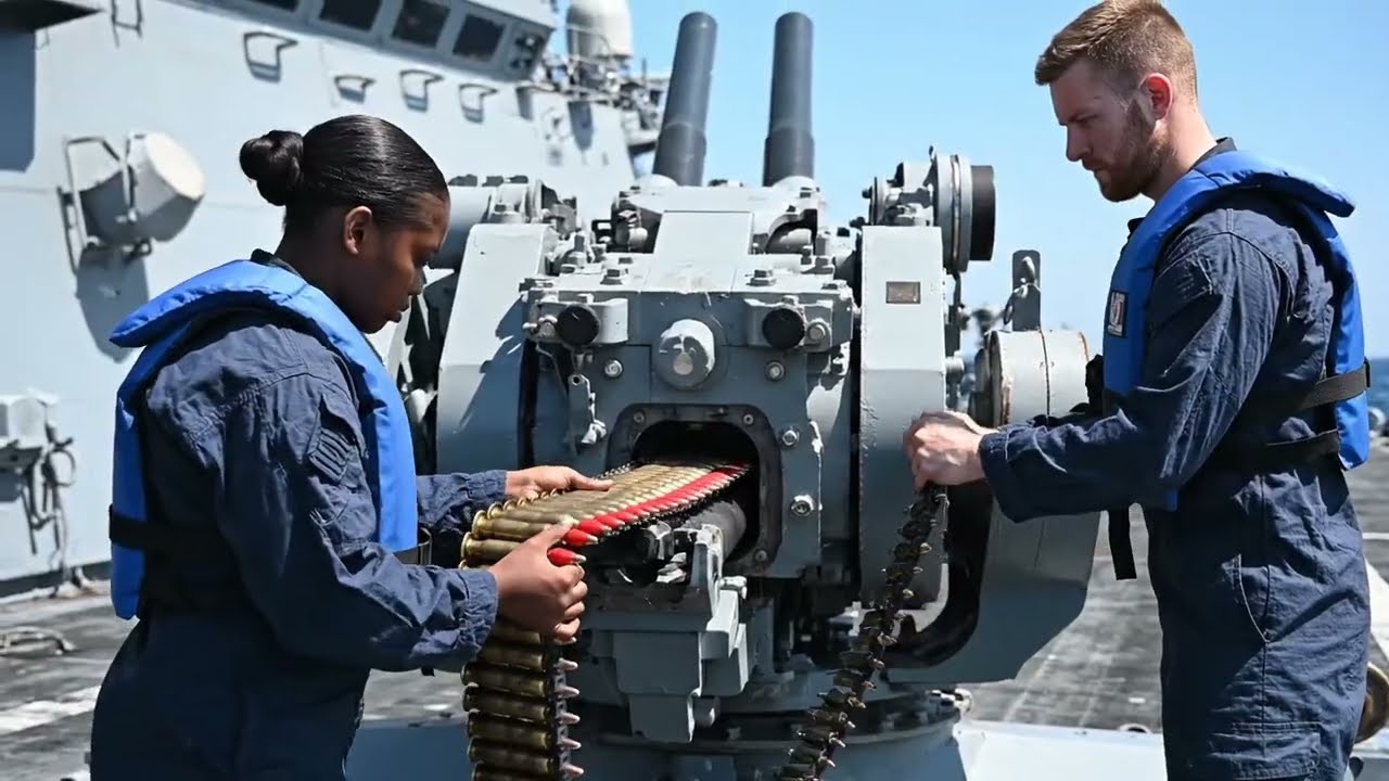 Mk 38 Gun System in Action &mdash; US Navy Shows Extreme Firepower
