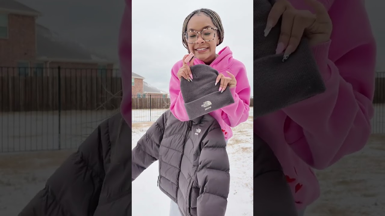 GDWM but in the snoww..😬😬❄️ it&rsquo;s still icy outside as we speak i had no school today 😭 -