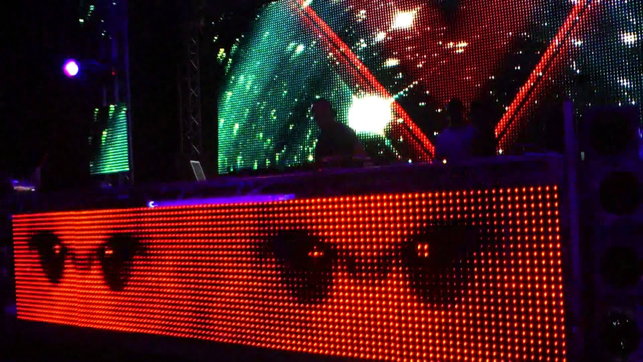MARCO CAROLA @ BARRAKUD (HUND Night) Papaya Zrce Beach PAG Croatia 12.08.2012 video2