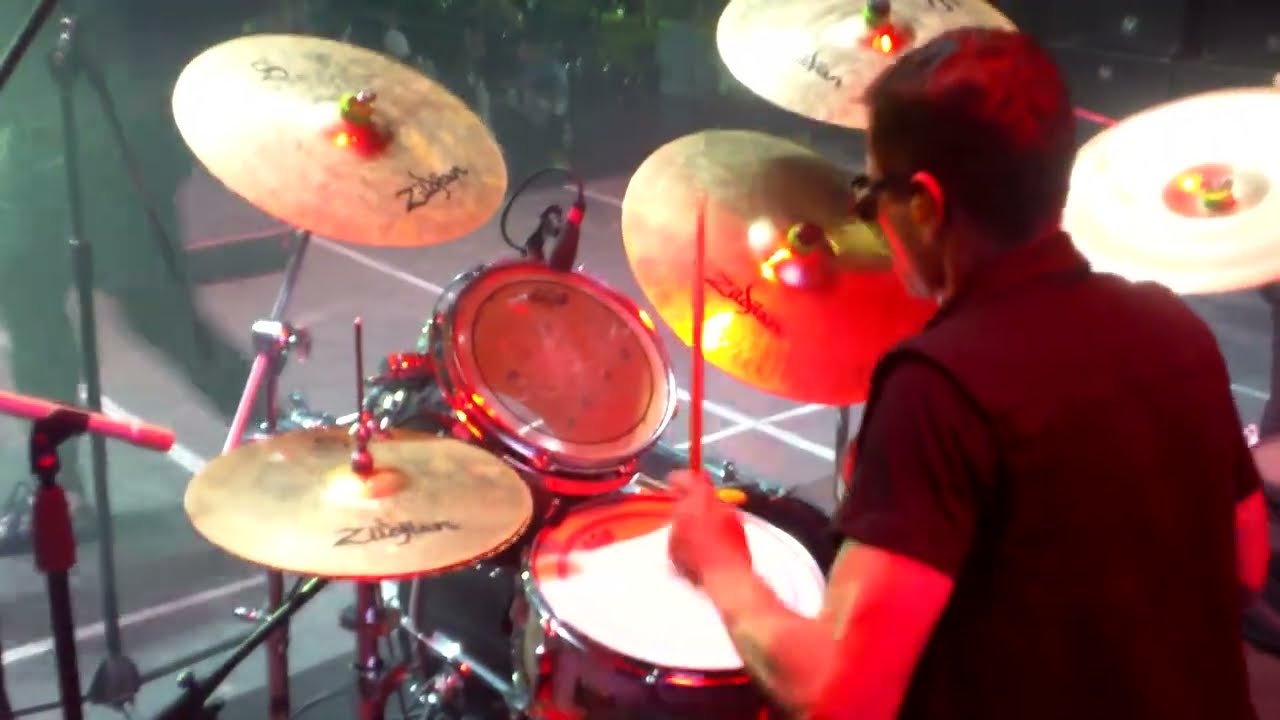 SODA ESTEREO - DE MUSICA LIGERA (DRUMCAM)