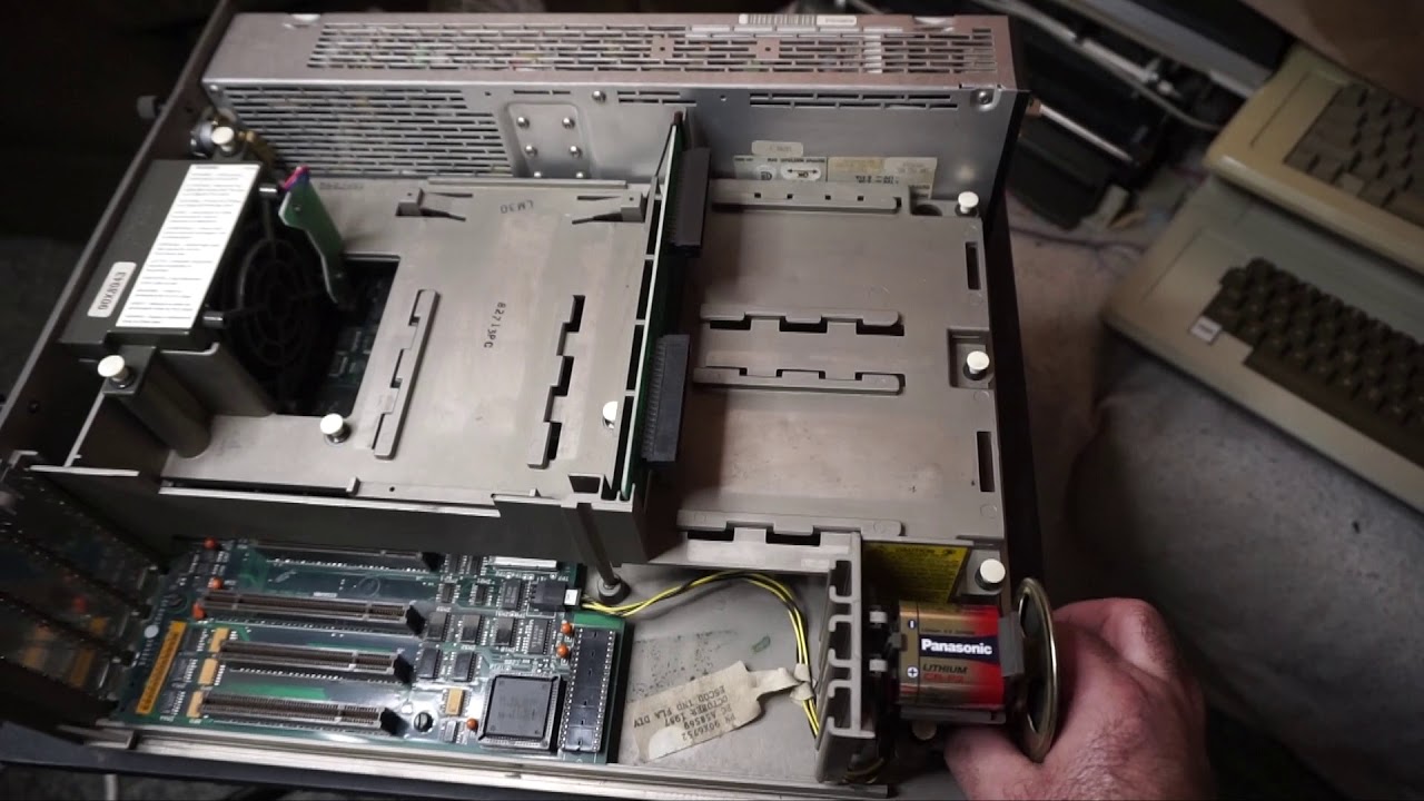 Introduction To The IBM PS/2 Model 50z (8550)
