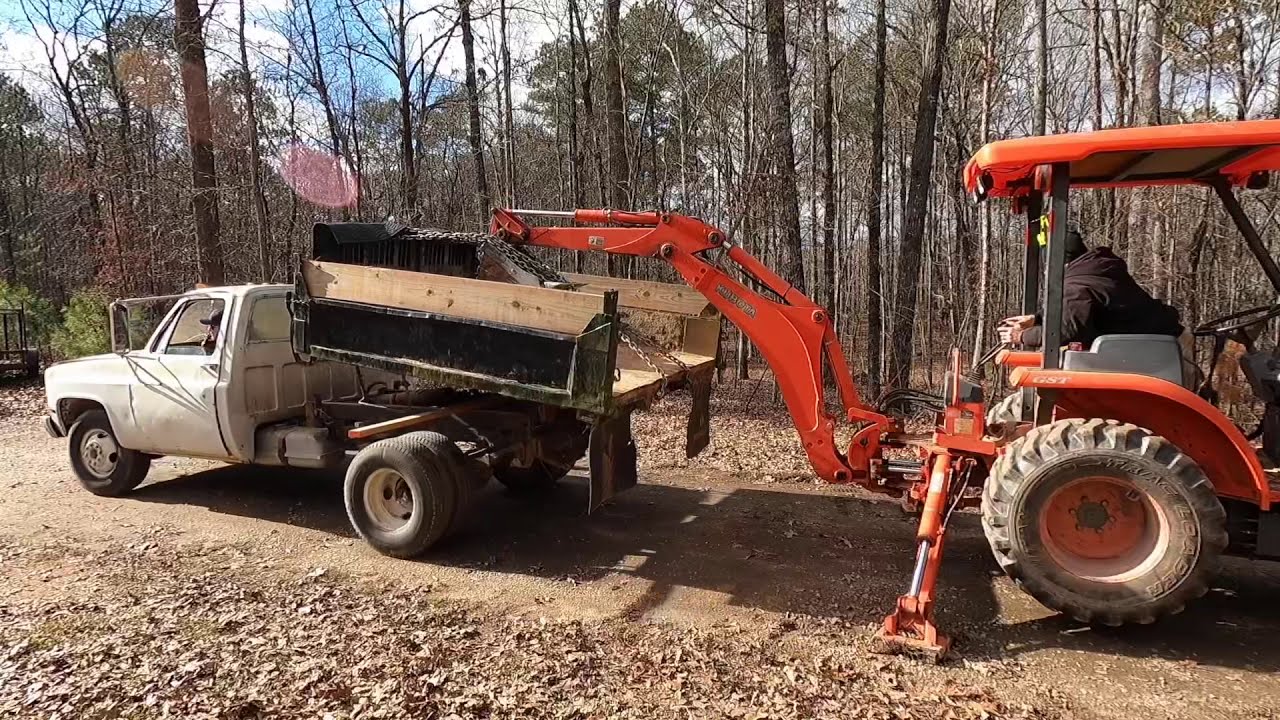 Removing a Dump Bed and Installing a Hitch on a 1988 Chevy R30
