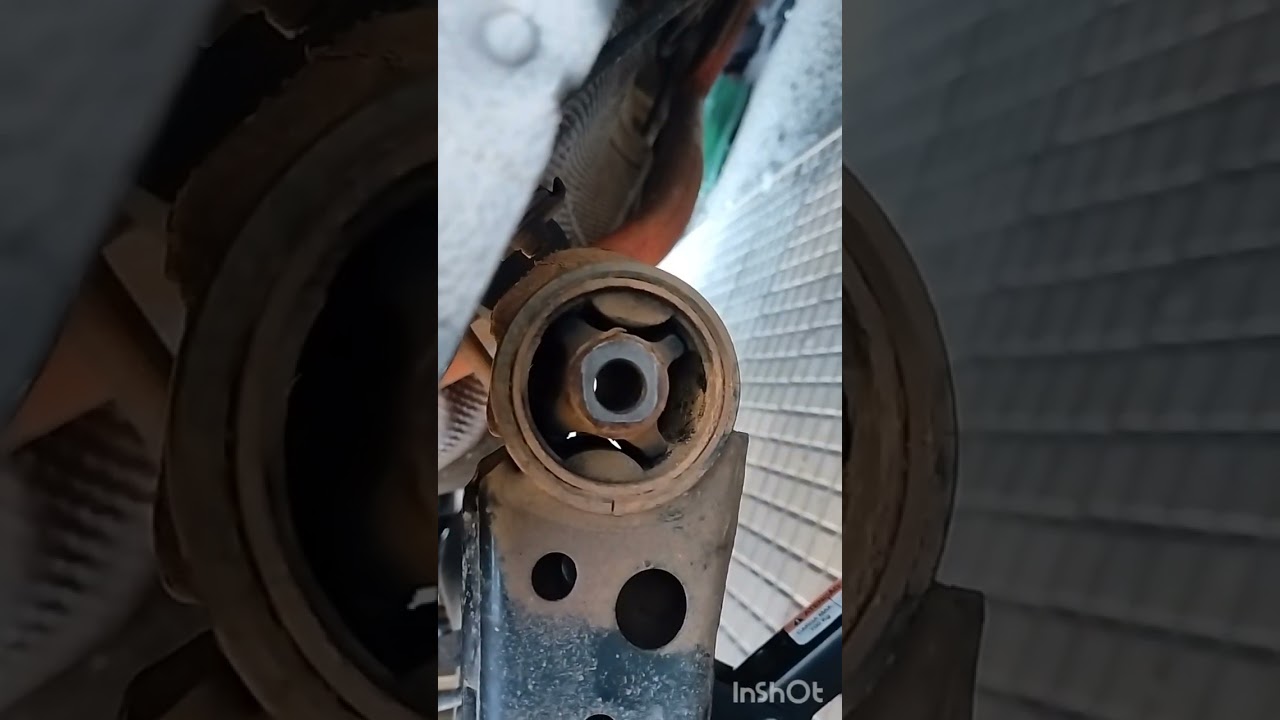 Trocando a bucha traseira do Toyota Etios 2018
