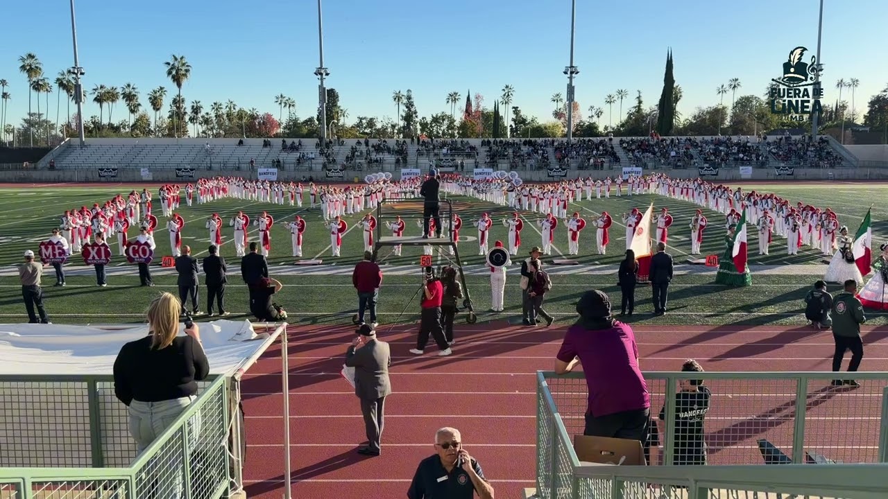 Delfines Marching Band en el Band Fest de Pasadena california 29/12/2025