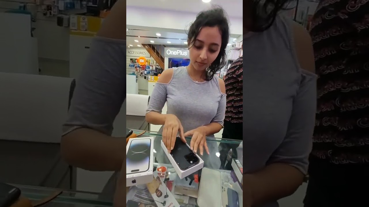 iPhone 14 Pro Max (Black) : UNBOXED BY A Gorgeous !