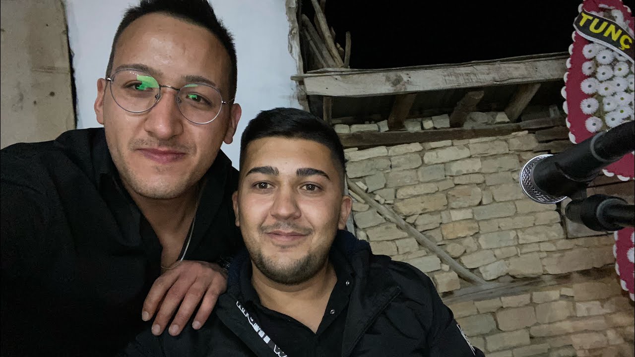 Şarkikaraağaç Oyun Havaları Yenicekale Köyü (Osman Doğacı Potpori)