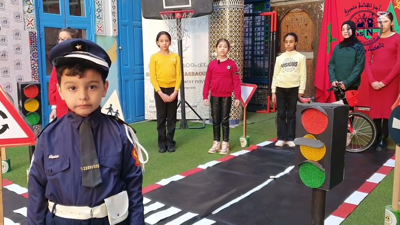 توعية ببعض قواعد السلامة الطرقية الواجب التزامها.