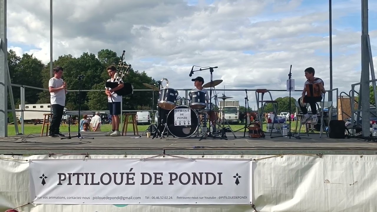 Que la Musique Commence ! avec la Ballade Nord-Irlandaise & Jandarm a Sant Yehann