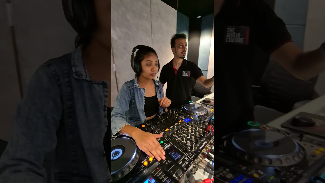 Students master DJing at The Audio Culture, guided by our amazing faculty! #dj  #music #producer